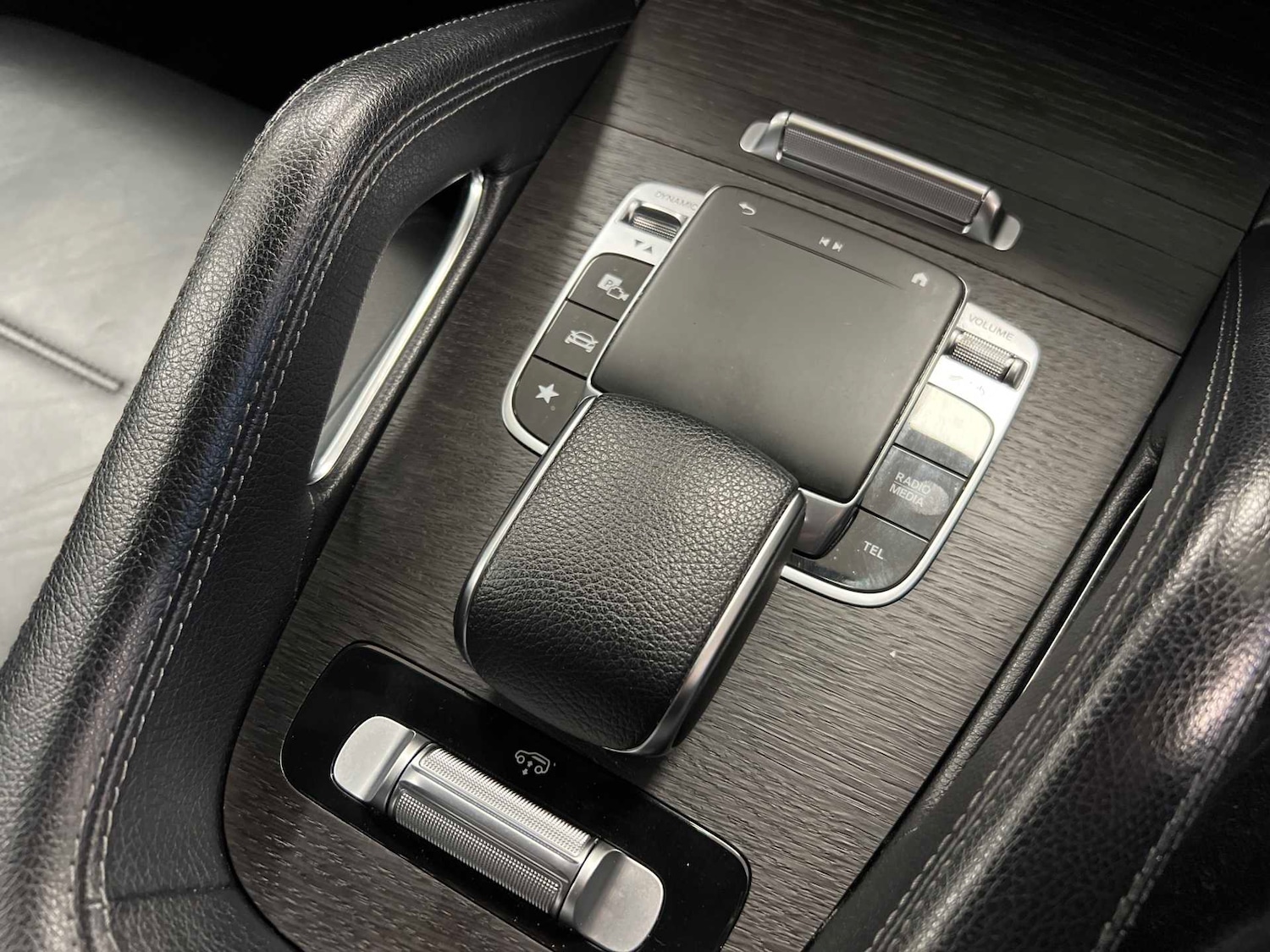 Used Mercedes-Benz GLE 2020 for sale - 77123536: Photo 24