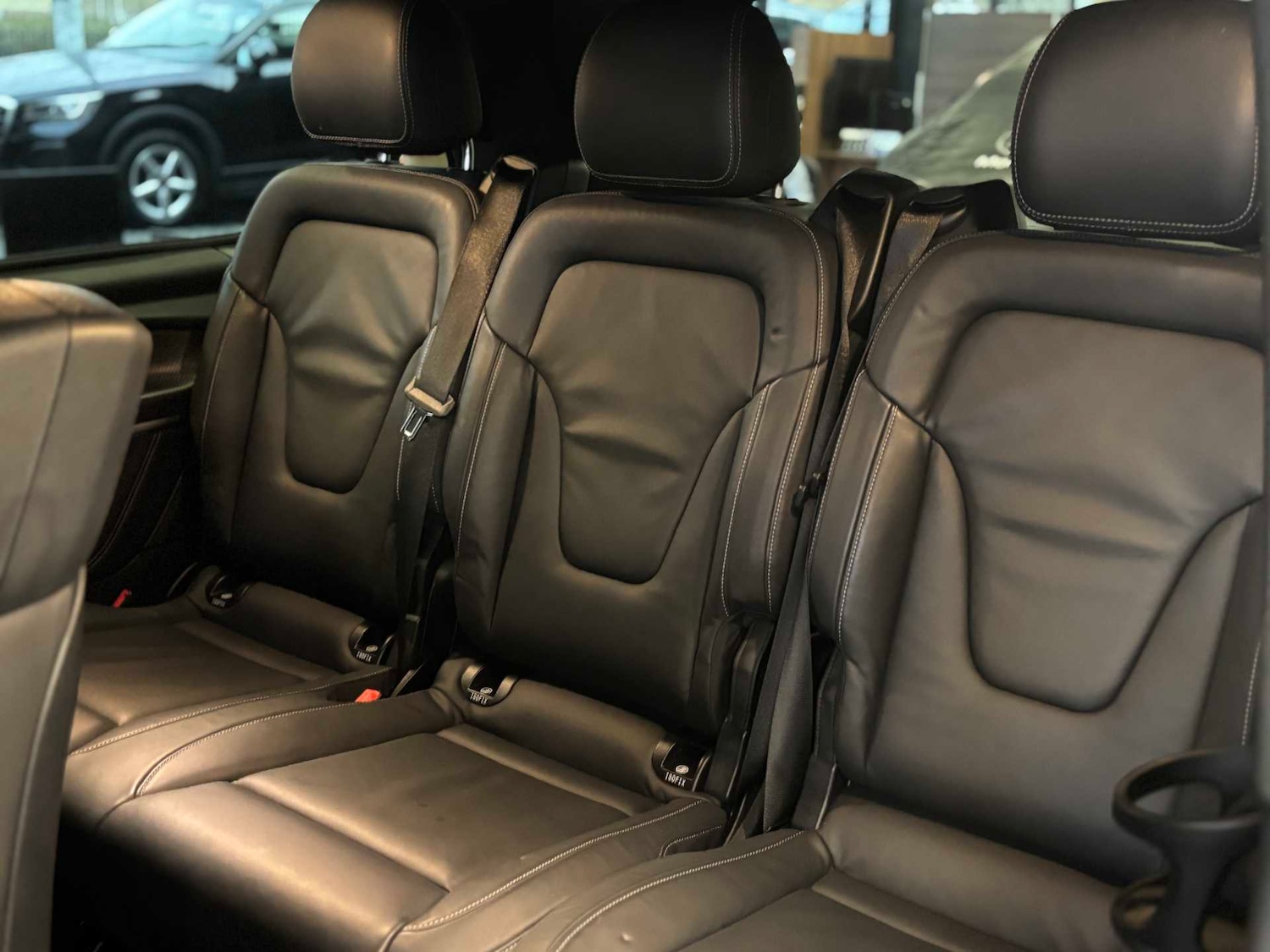 Used Mercedes-Benz V-Class 2023 for sale - 76624497: Photo 27