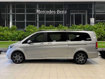 Used Mercedes-Benz V-Class 2023 for sale - 76624497: Photo