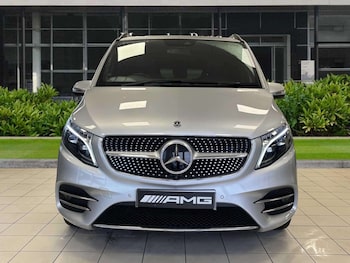 Used Mercedes-Benz V-Class 2023 for sale - 76624497: Photo