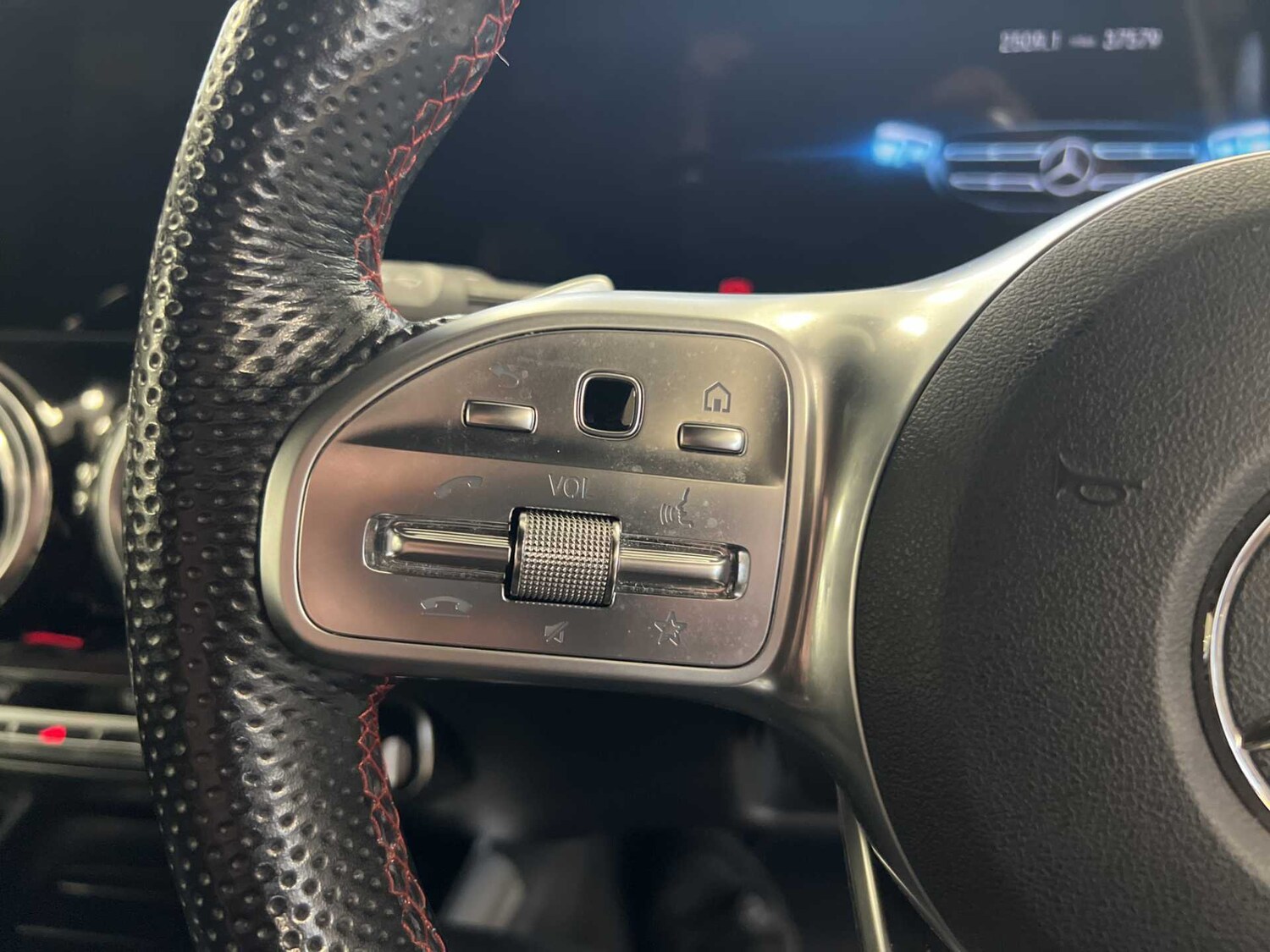 Used Mercedes-Benz GLB 2022 for sale - 76205132: Photo 12