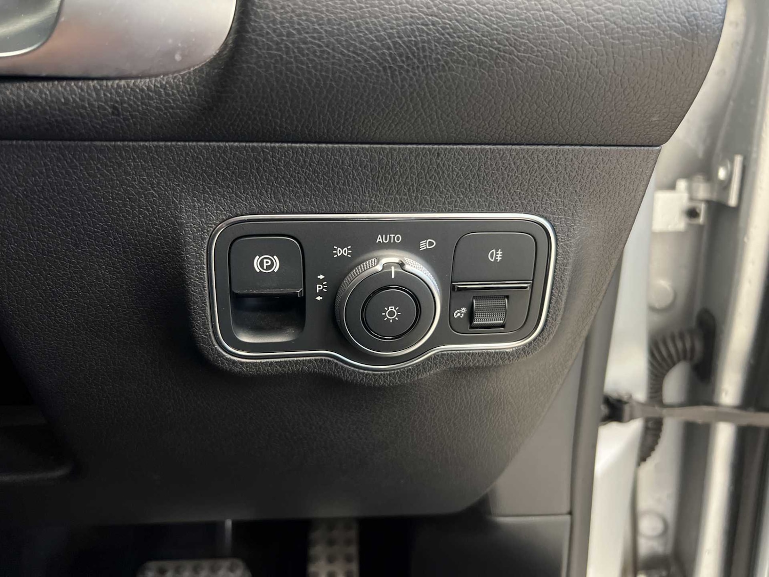 Used Mercedes-Benz GLB 2022 for sale - 76205132: Photo 15