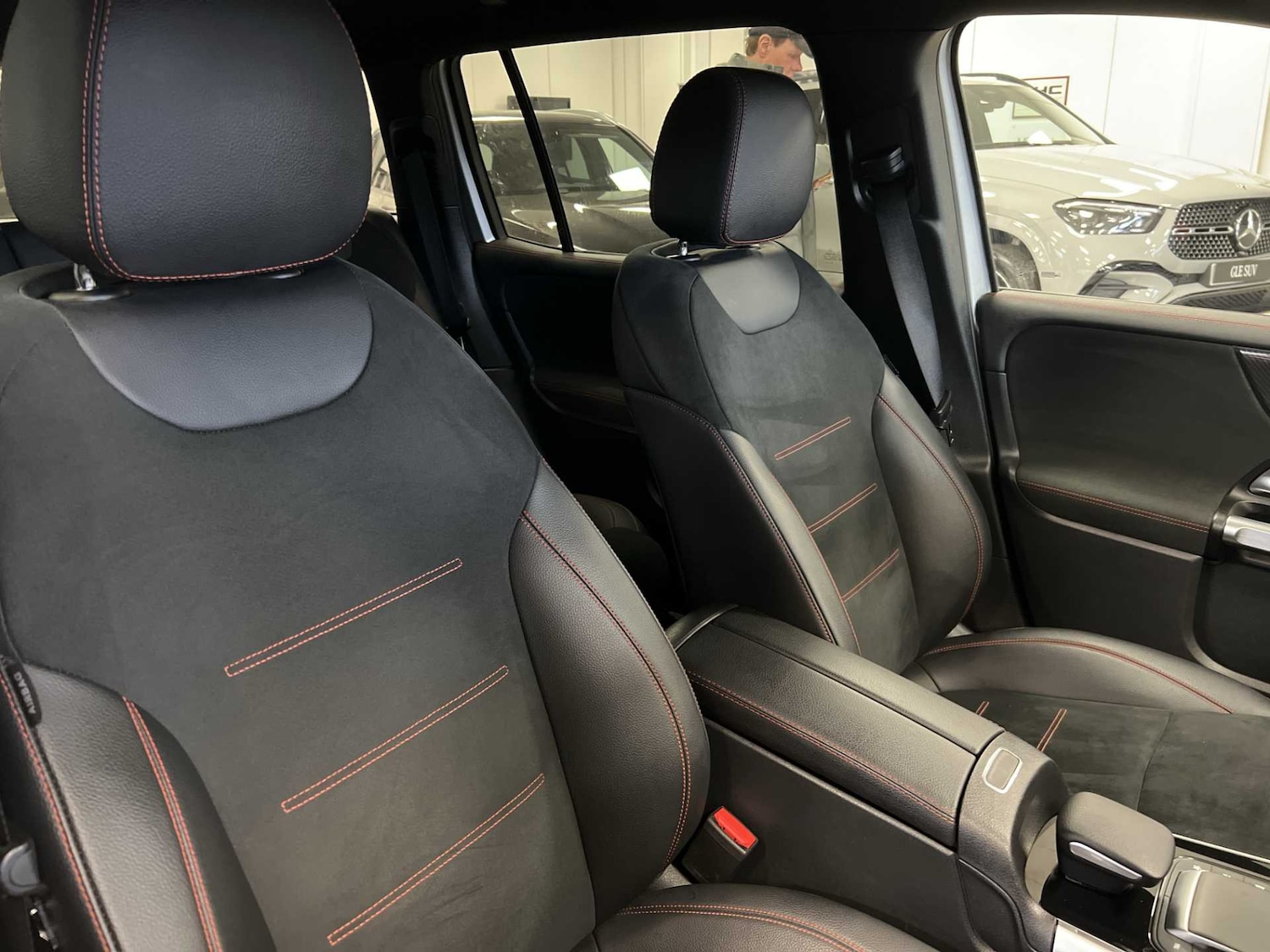 Used Mercedes-Benz GLB 2022 for sale - 76205132: Photo 27