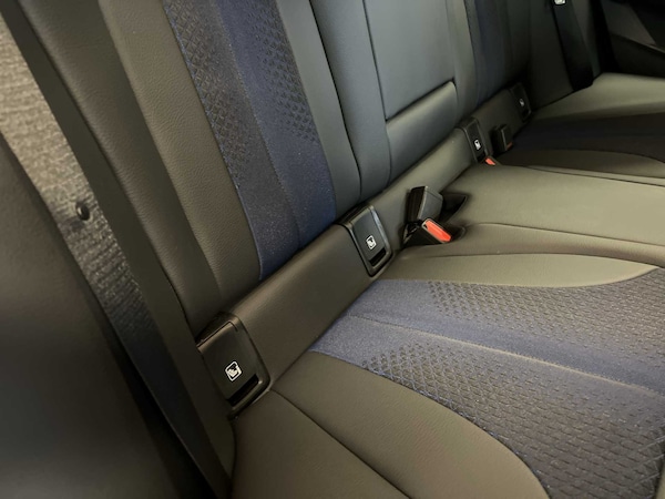 Used BMW 2 Series 2023 for sale - 76156047: Photo 27
