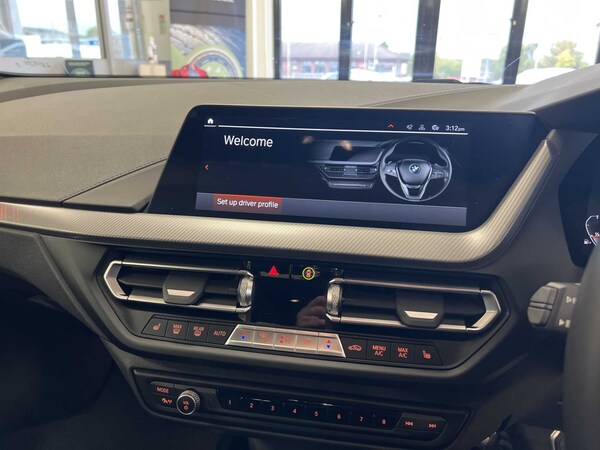 Used BMW 2 Series 2023 for sale - 76286375: Photo 10