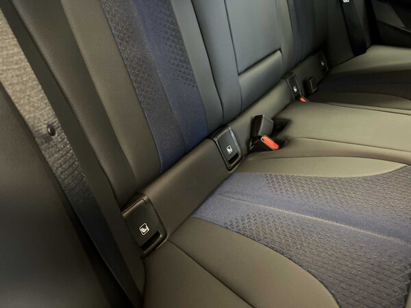 Used BMW 2 Series 2023 for sale - 76286375: Photo 27