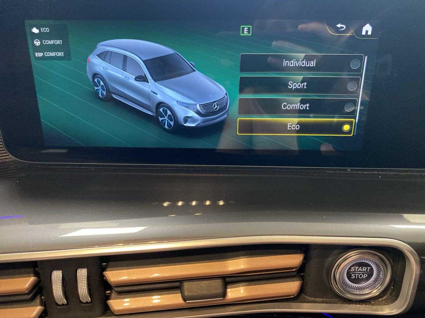 Used Mercedes-Benz EQC 2022 for sale - 75710881: Photo 29