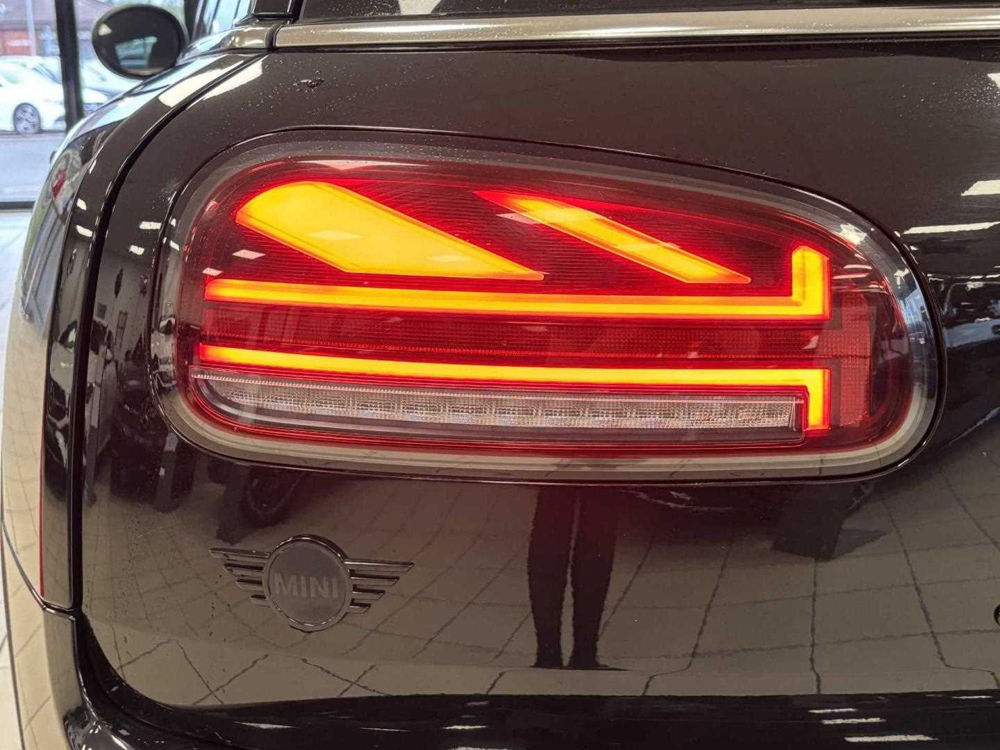Vehicle 33