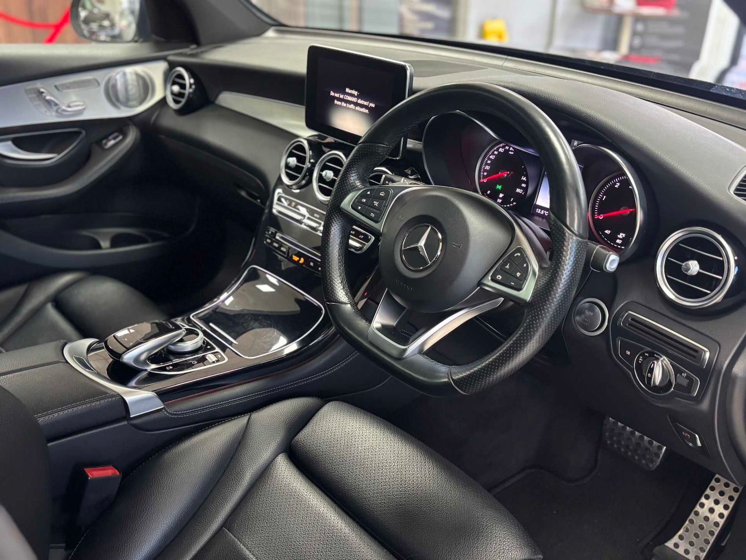 Used Mercedes-Benz GLC 2016 for sale - 77913897: Photo 8