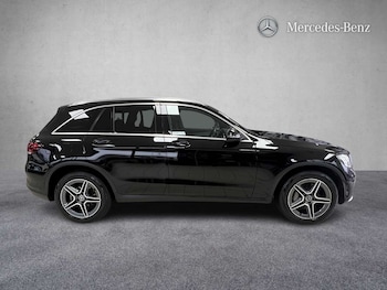 Used Mercedes-Benz GLC 2022 for sale - 77960992: Photo