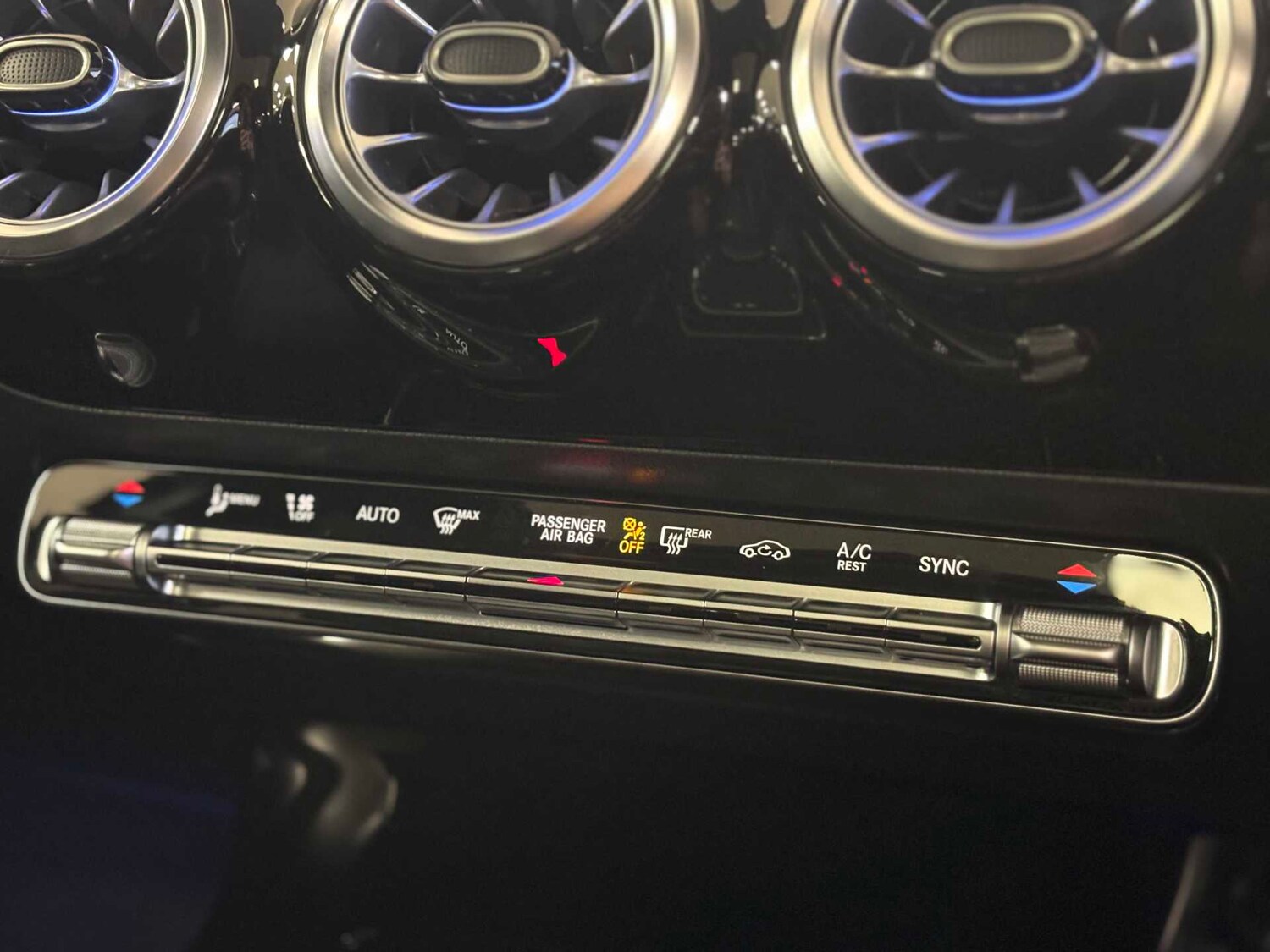 Used Mercedes-Benz A-Class 2021 for sale - 77601452: Photo 20