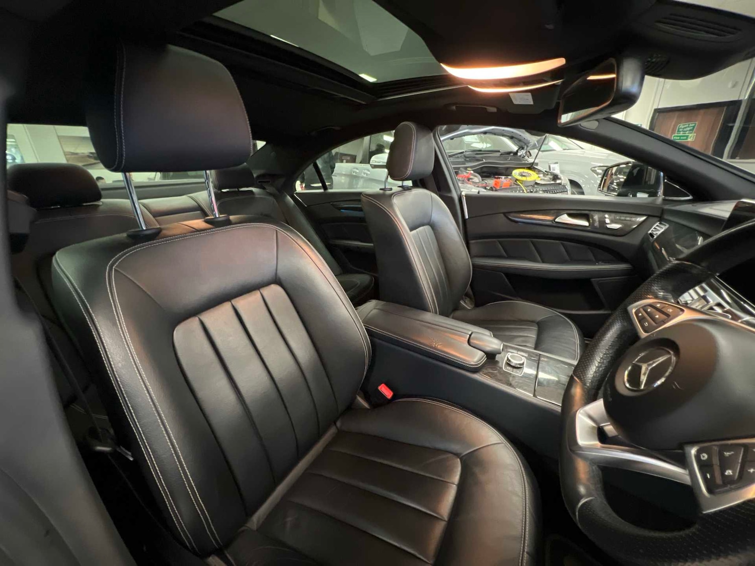 Used Mercedes-Benz CLS 2017 for sale - 76978915: Photo 33