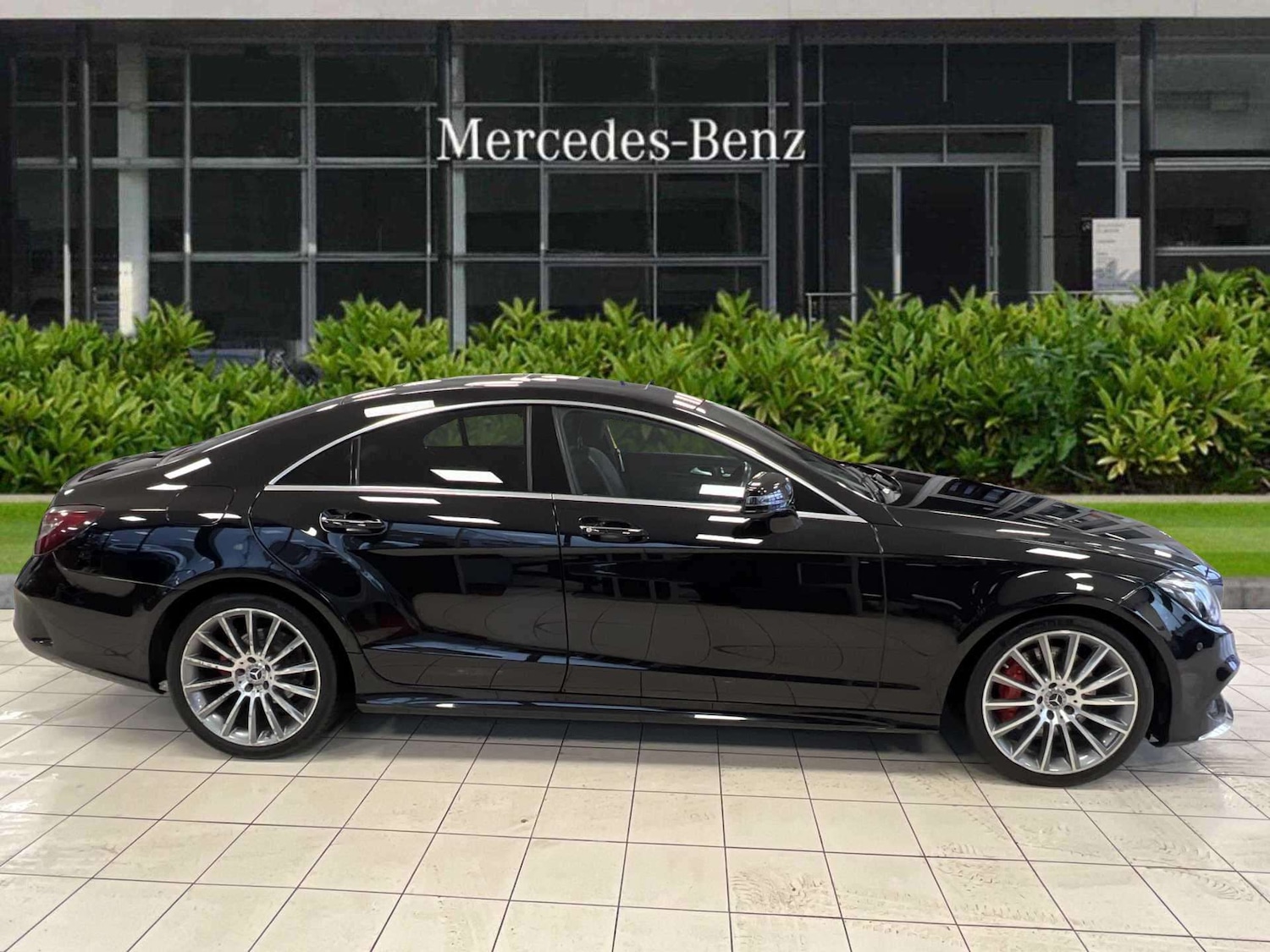 Used Mercedes-Benz CLS 2017 for sale - 76978915: Photo 4