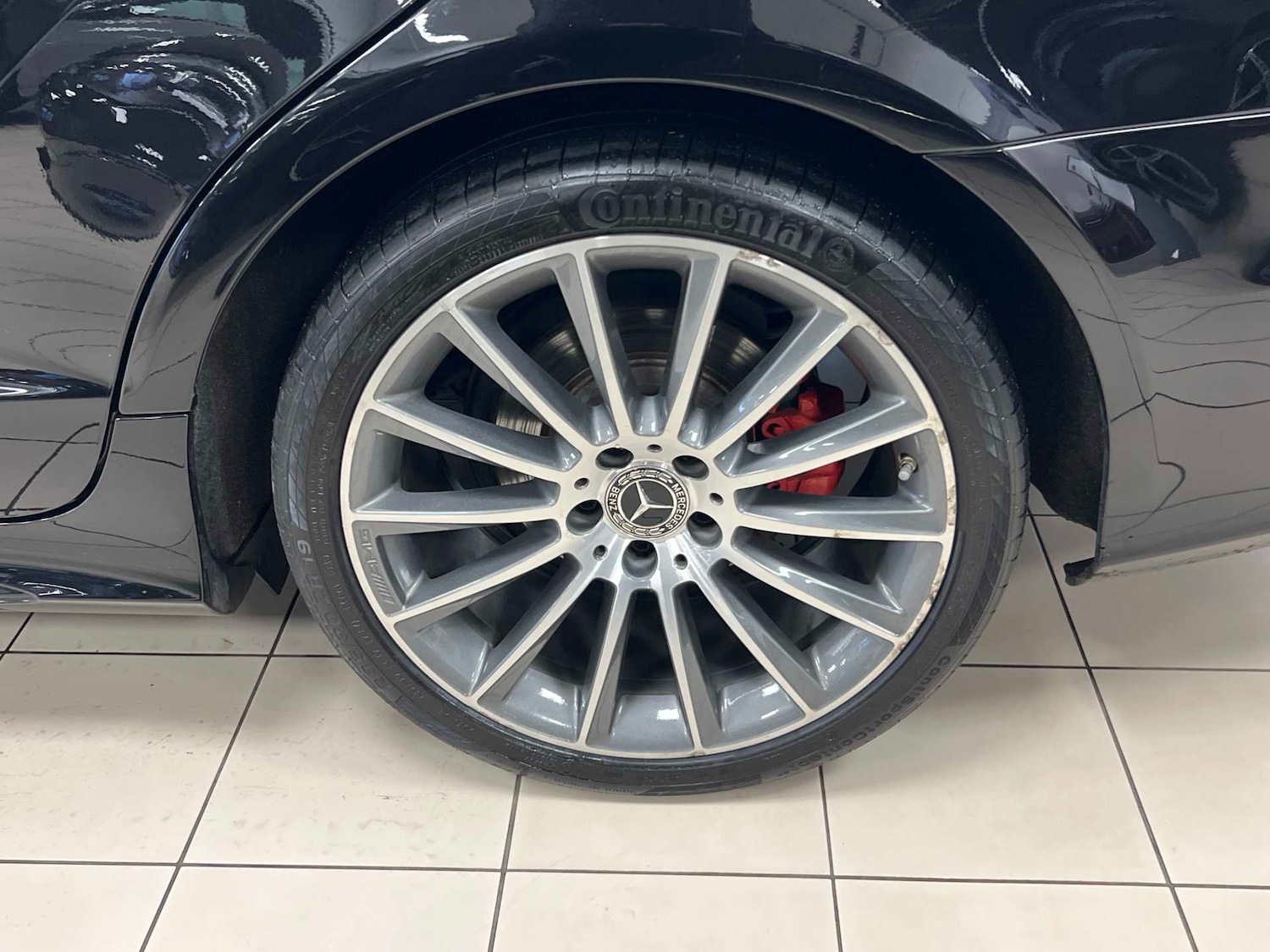 Used Mercedes-Benz CLS 2017 for sale - 76978915: Photo 8