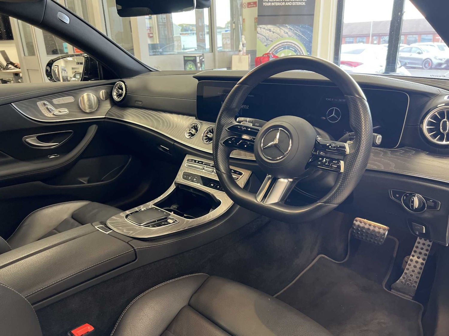 Used Mercedes-Benz E-Class 2022 for sale - 76125669: Photo 12