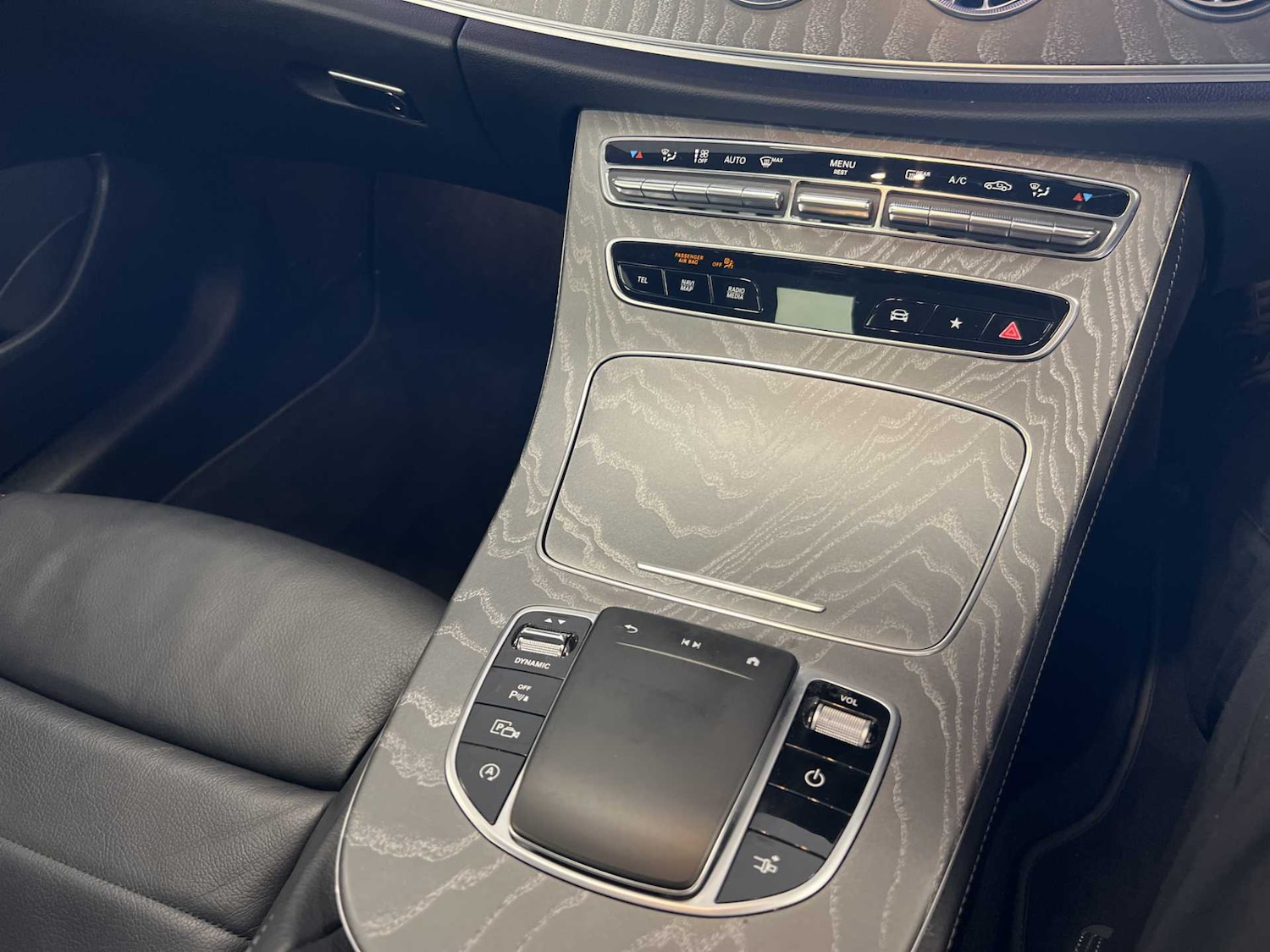Used Mercedes-Benz E-Class 2022 for sale - 76125669: Photo 25