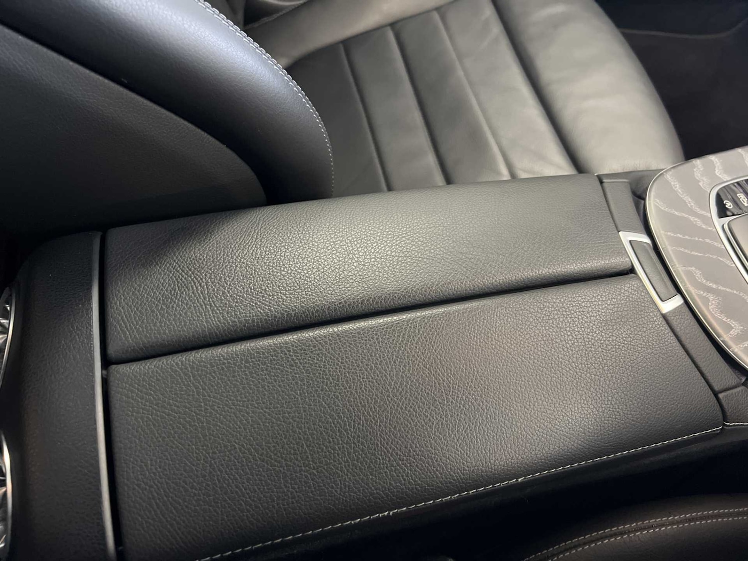 Used Mercedes-Benz E-Class 2022 for sale - 76125669: Photo 27
