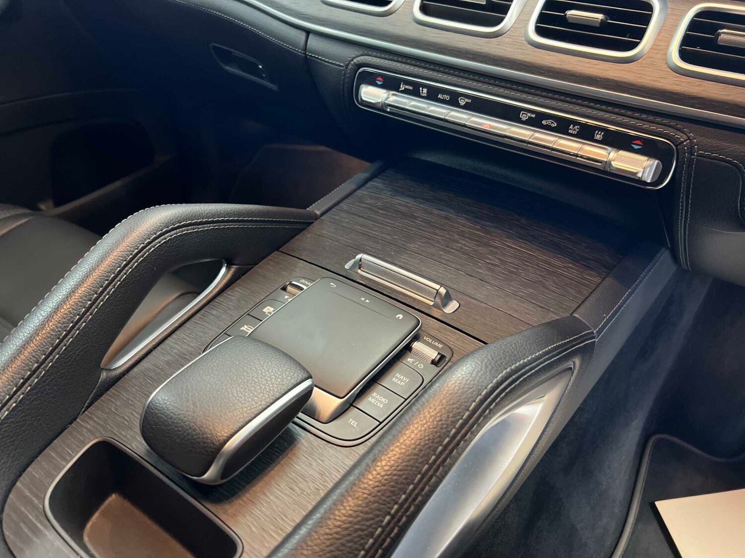 Used Mercedes-Benz GLE 2022 for sale - 77842336: Photo 30