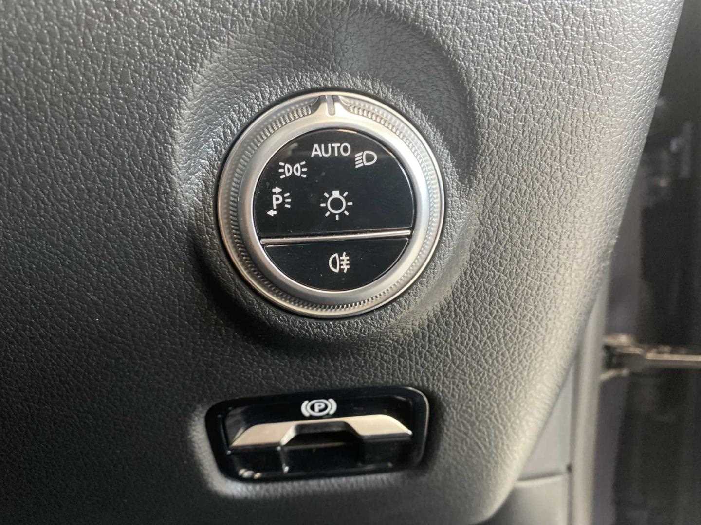 Vehicle 33