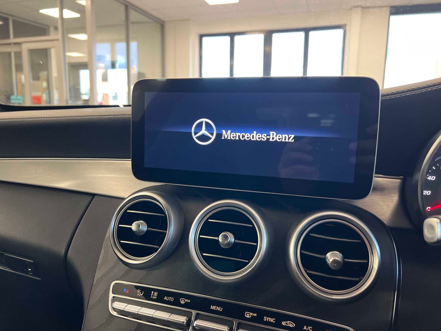 Used Mercedes-Benz C Class 2019 for sale - 77167587: Photo 26