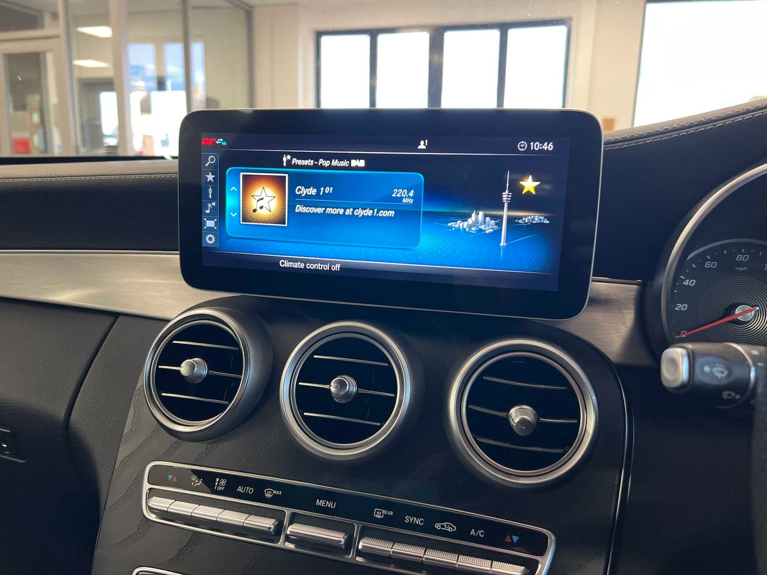 Used Mercedes-Benz C Class 2019 for sale - 77167587: Photo 32