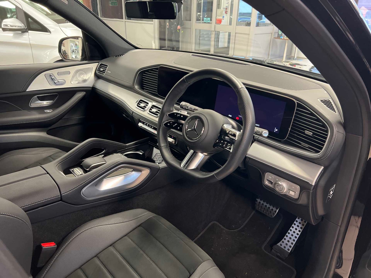 Used Mercedes-Benz GLE 2025 for sale - 77282034: Photo 12