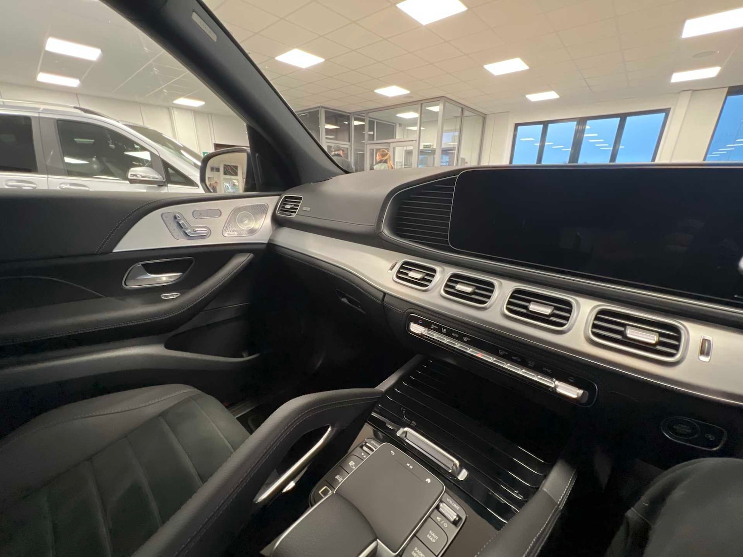 Used Mercedes-Benz GLE 2025 for sale - 77282034: Photo 19