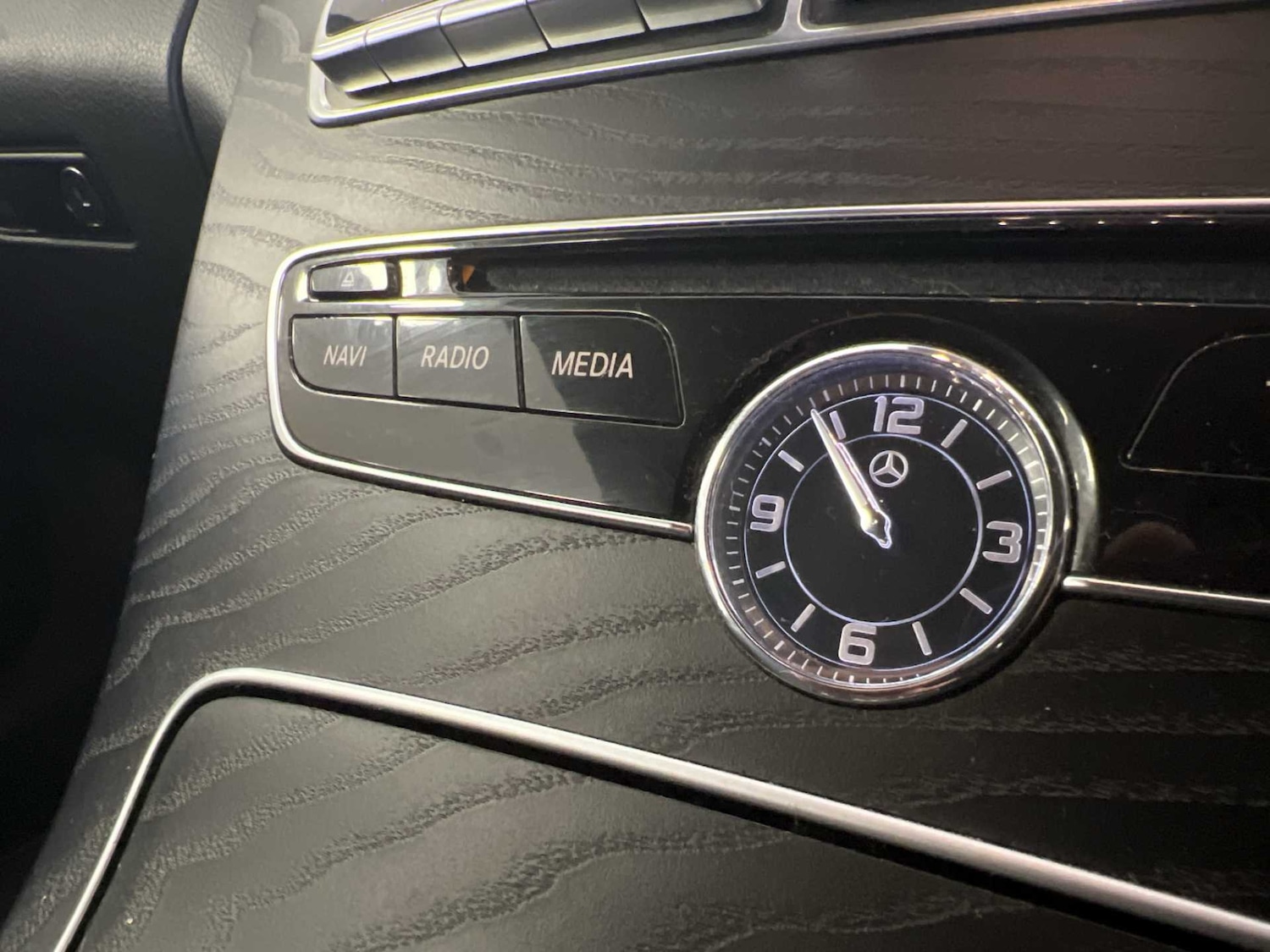 Used Mercedes-Benz C-Class 2018 for sale - 76034776: Photo 24