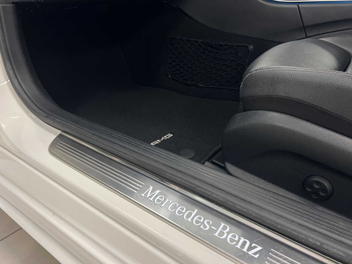 Used Mercedes-Benz C-Class 2018 for sale - 76034776: Photo 32