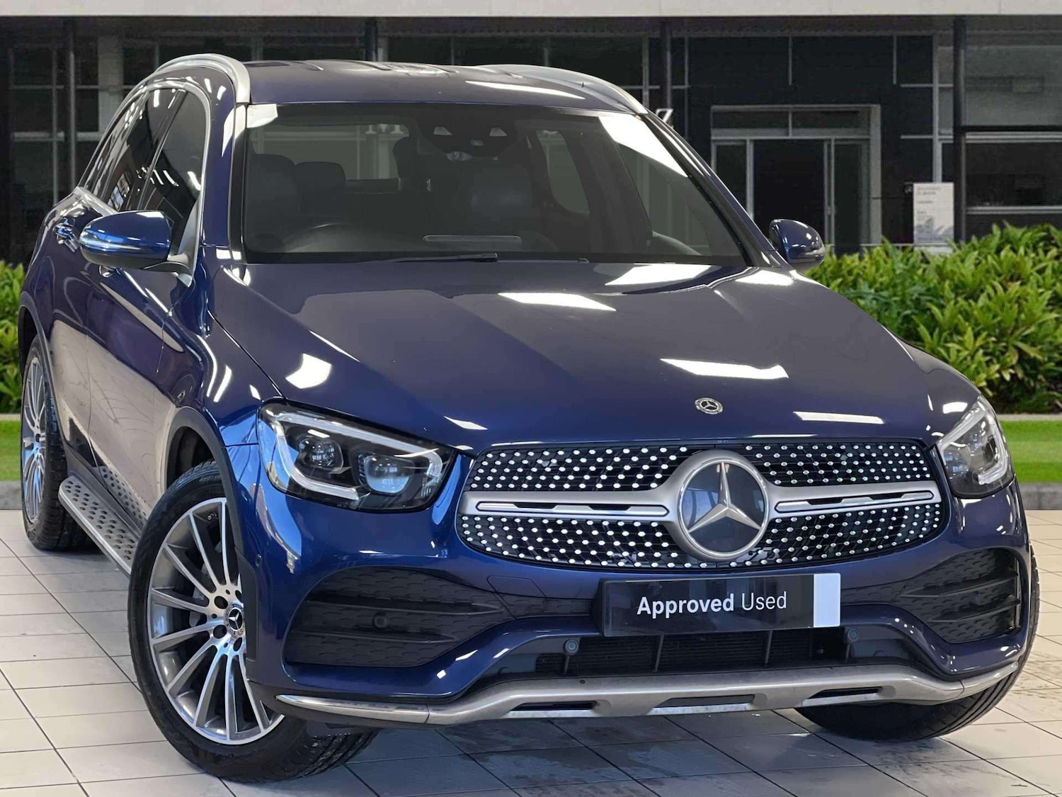 Used Mercedes-Benz GLC 2019 for sale - 76718229: Photo 1