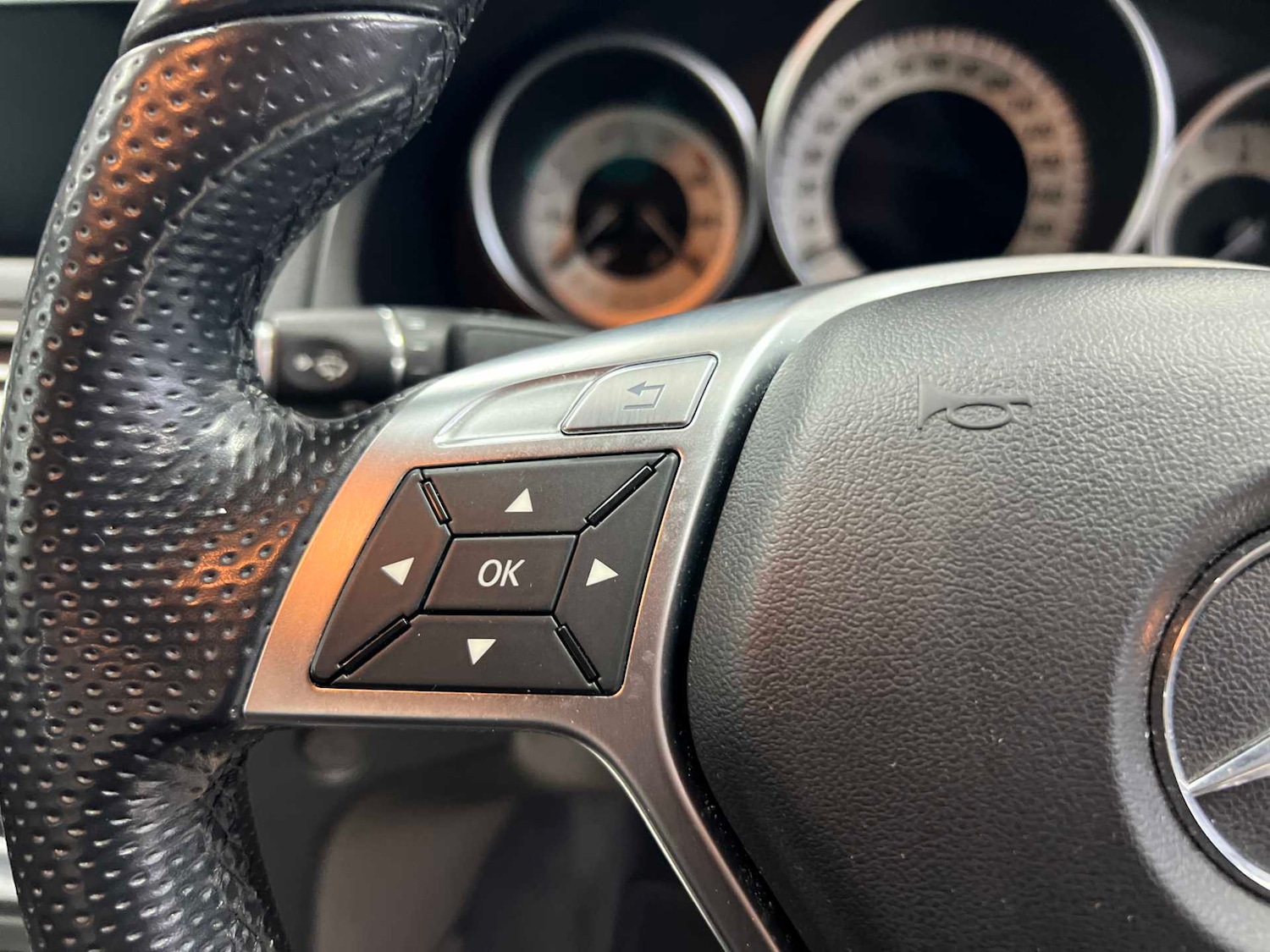 Used Mercedes-Benz E Class 2014 for sale - 77772159: Photo 16