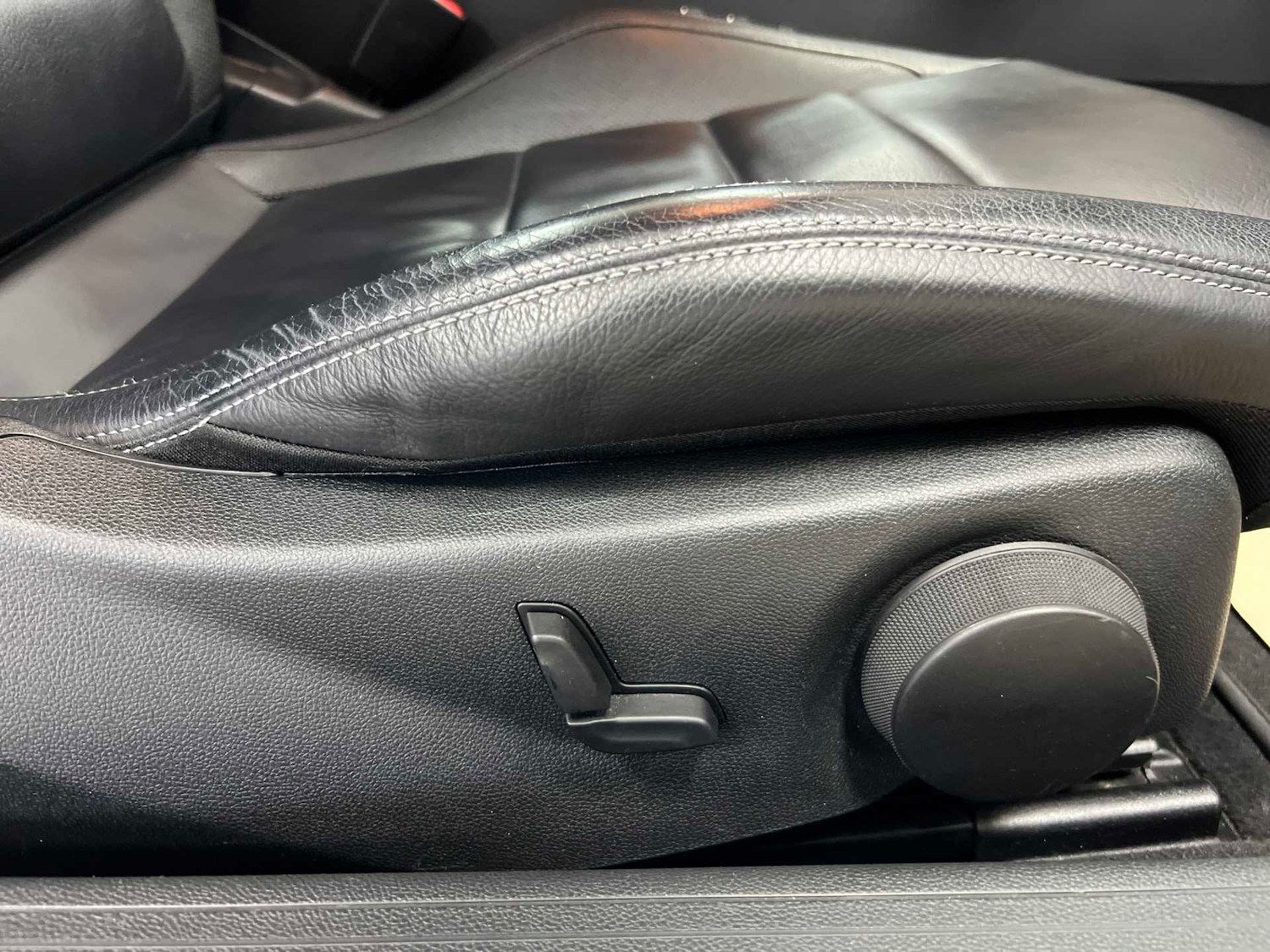 Used Mercedes-Benz E Class 2014 for sale - 77772159: Photo 26