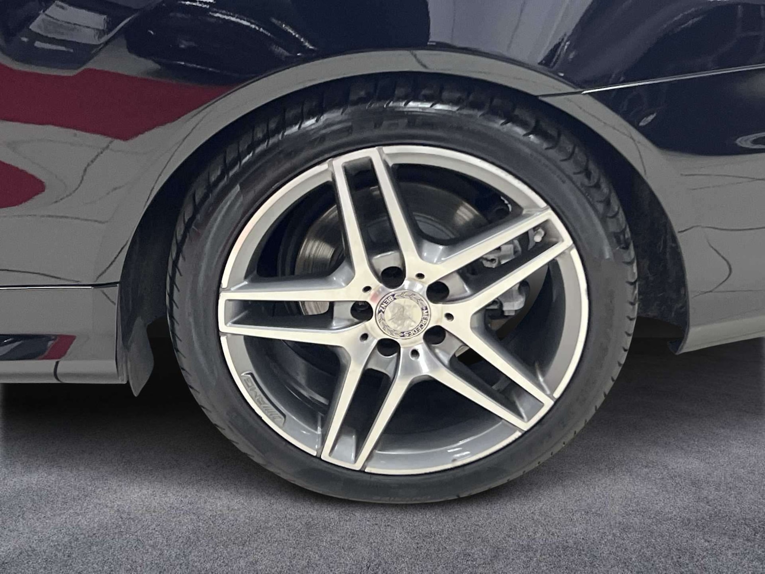 Used Mercedes-Benz E Class 2014 for sale - 77772159: Photo 8