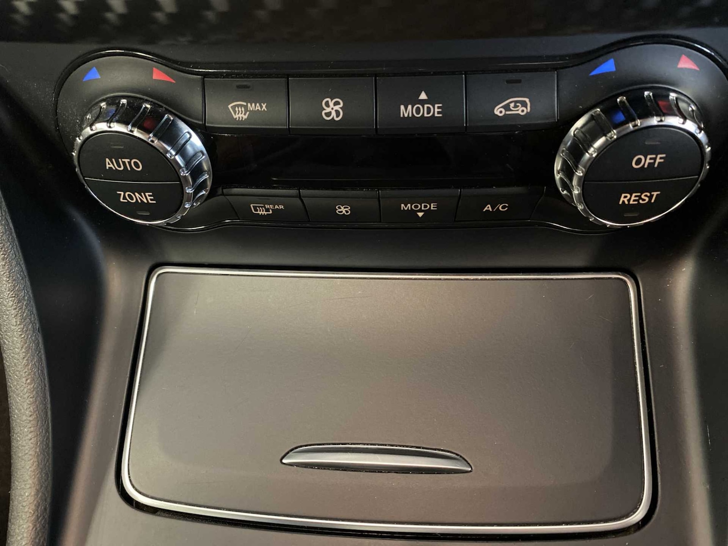 Used Mercedes-Benz A-Class 2017 for sale - 76141484: Photo 35