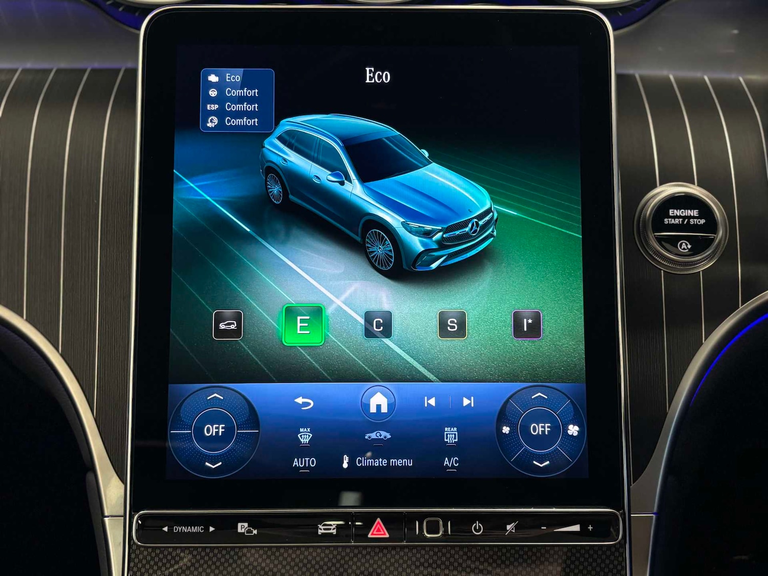 Used Mercedes-Benz GLC 2025 for sale - 77282060: Photo 16