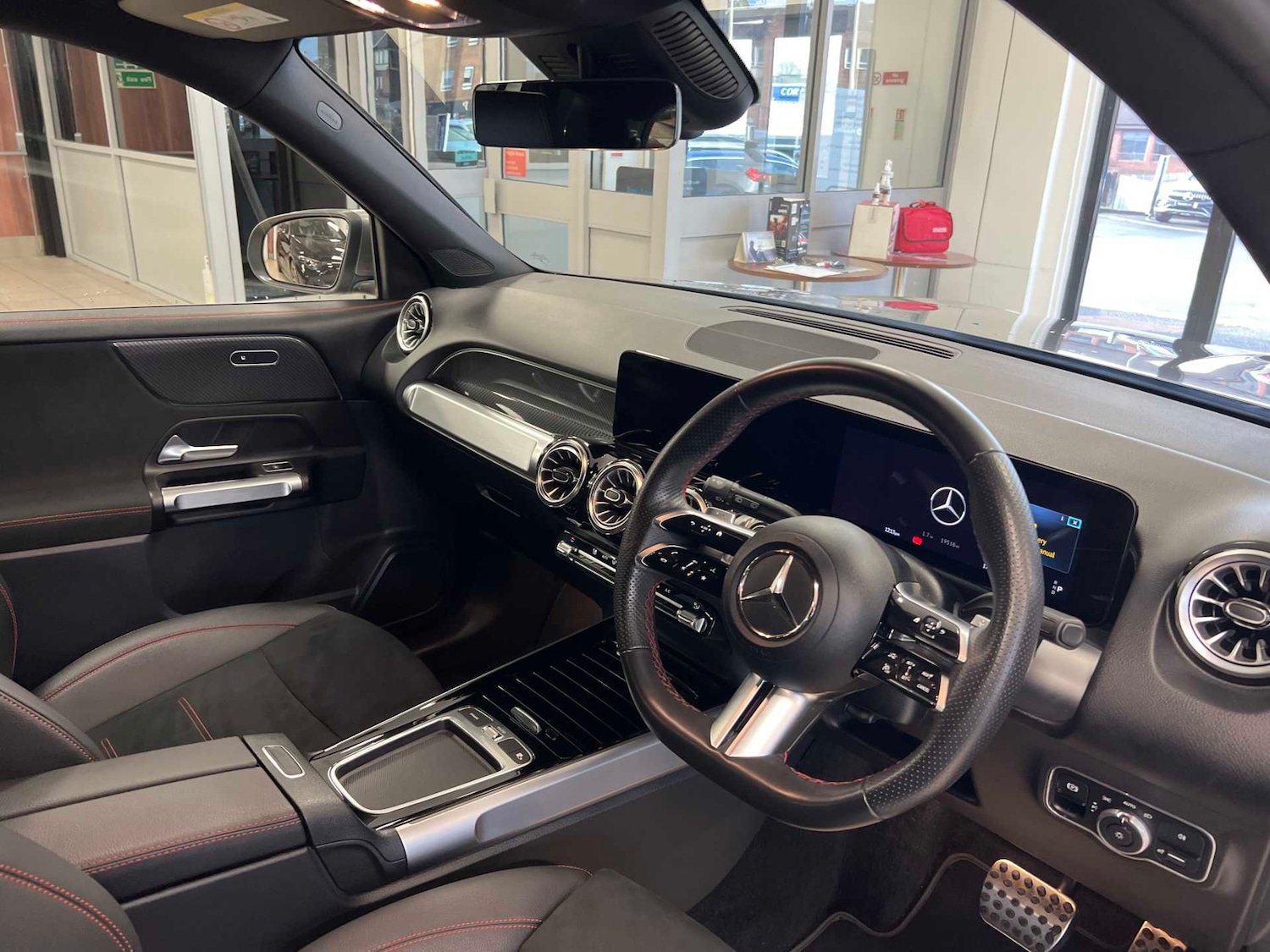 Used Mercedes-Benz GLB 2024 for sale - 76501967: Photo 14