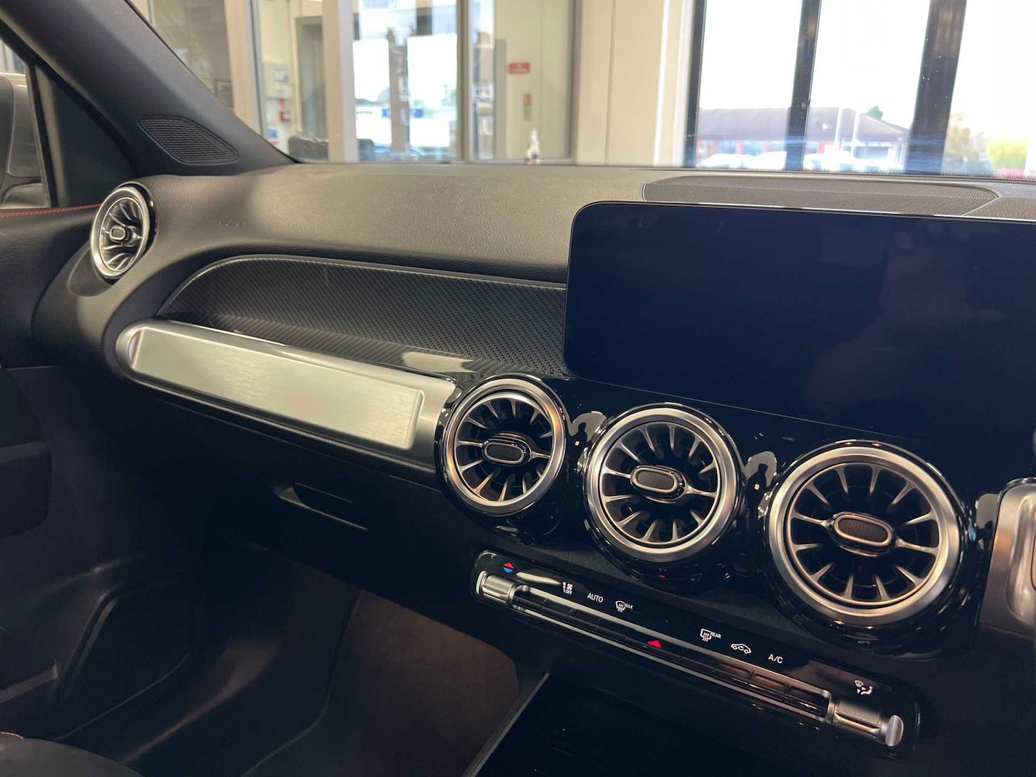 Used Mercedes-Benz GLB 2024 for sale - 76501967: Photo 22