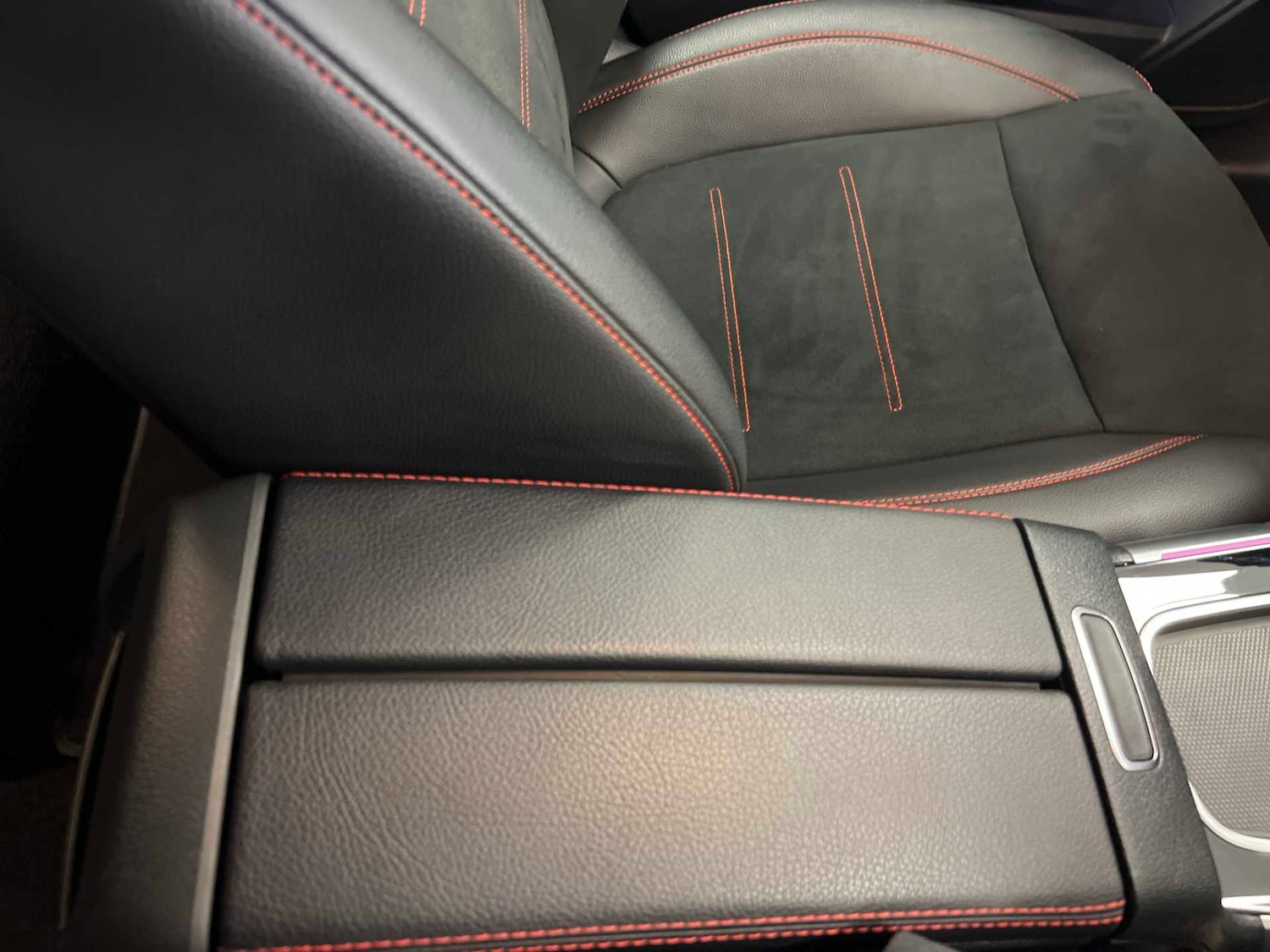 Used Mercedes-Benz GLB 2024 for sale - 76501967: Photo 34