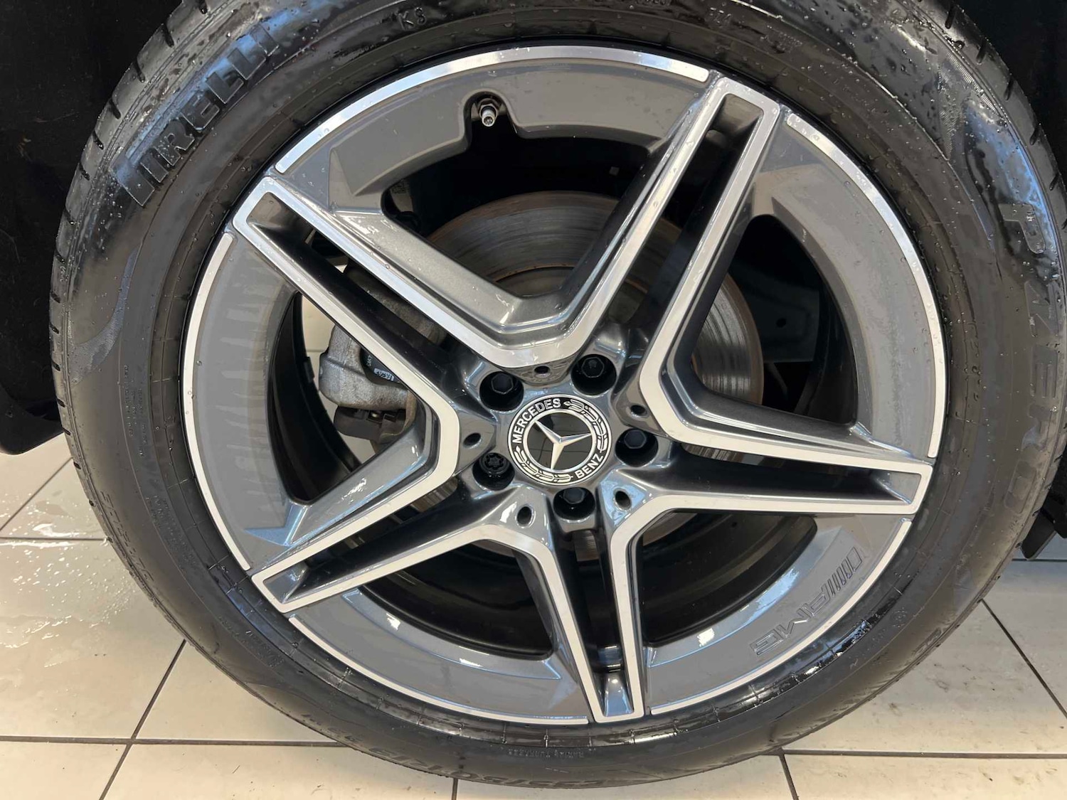 Used Mercedes-Benz GLB 2024 for sale - 76501967: Photo 9