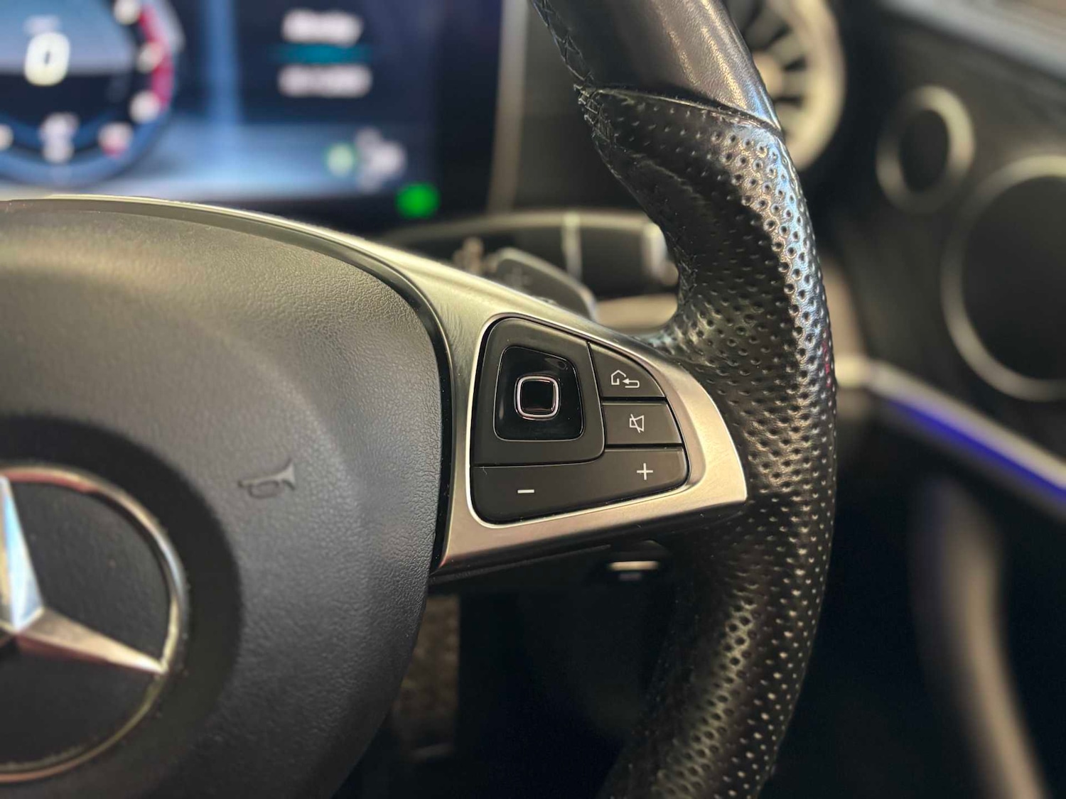 Used Mercedes-Benz E Class 2017 for sale - 76553068: Photo 20