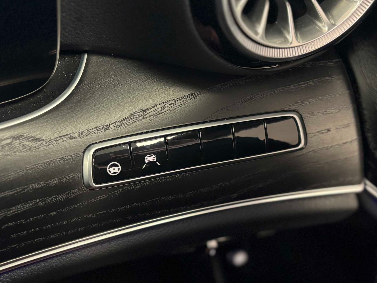 Used Mercedes-Benz E Class 2017 for sale - 76553068: Photo 23