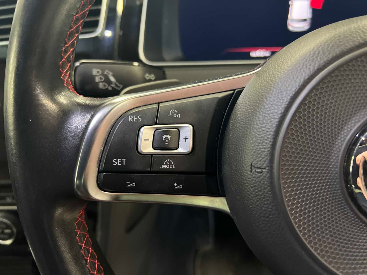 Used Volkswagen Golf 2018 for sale - 77979570: Photo 16