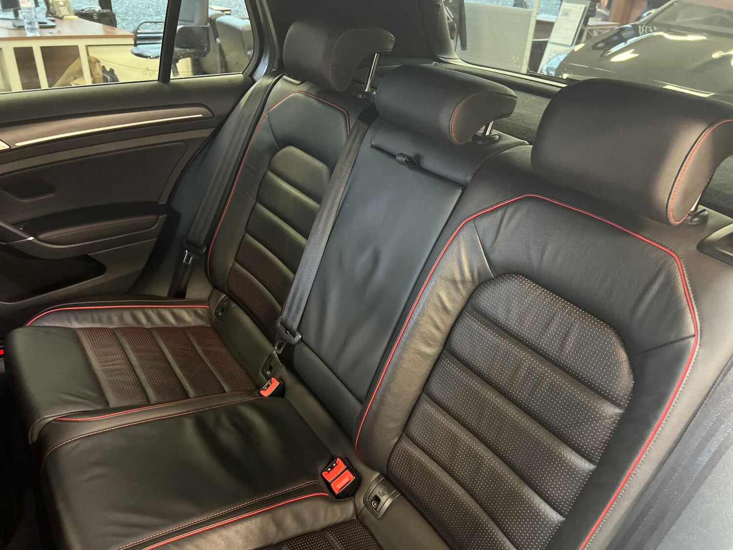 Used Volkswagen Golf 2018 for sale - 77979570: Photo 22