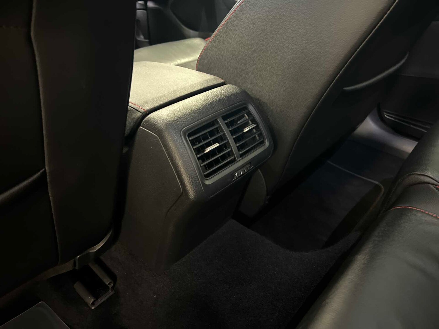 Used Volkswagen Golf 2018 for sale - 77979570: Photo 23