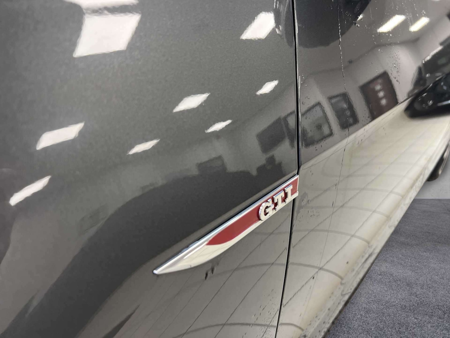 Used Volkswagen Golf 2018 for sale - 77979570: Photo 9