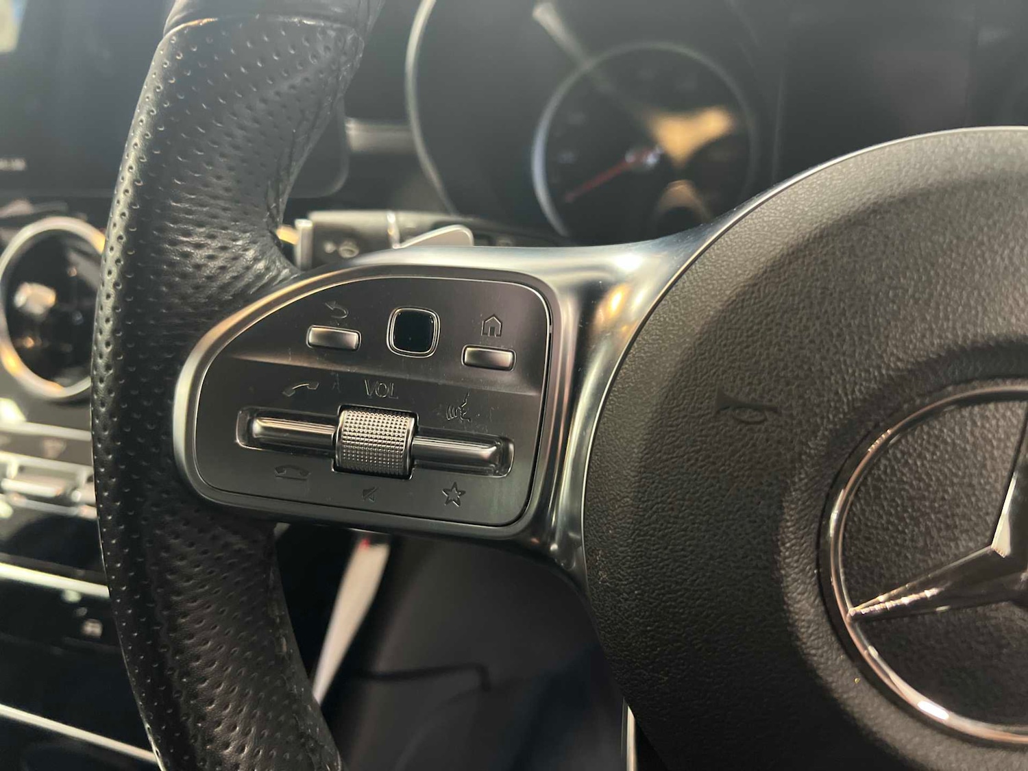 Used Mercedes-Benz GLC 2022 for sale - 77458685: Photo 16