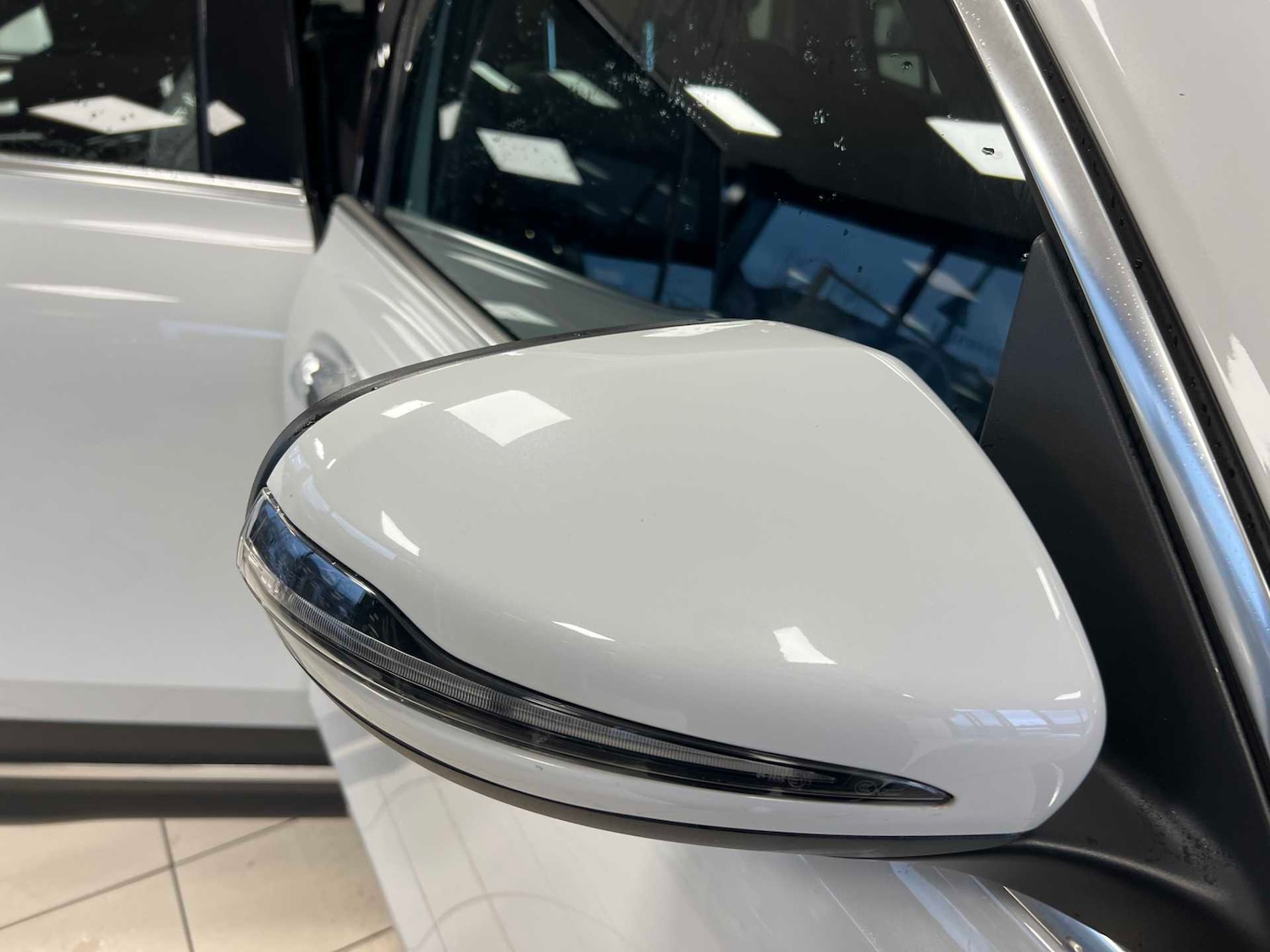 Used Mercedes-Benz GLB 2024 for sale - 76501797: Photo 12