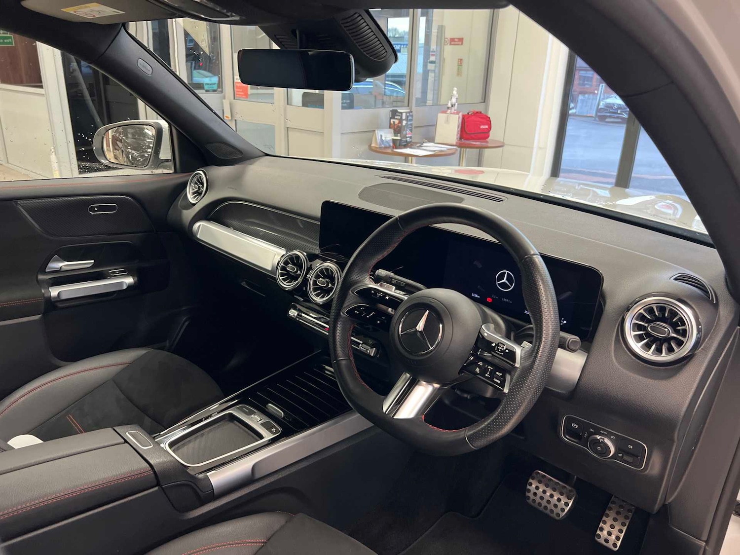 Used Mercedes-Benz GLB 2024 for sale - 76501797: Photo 14