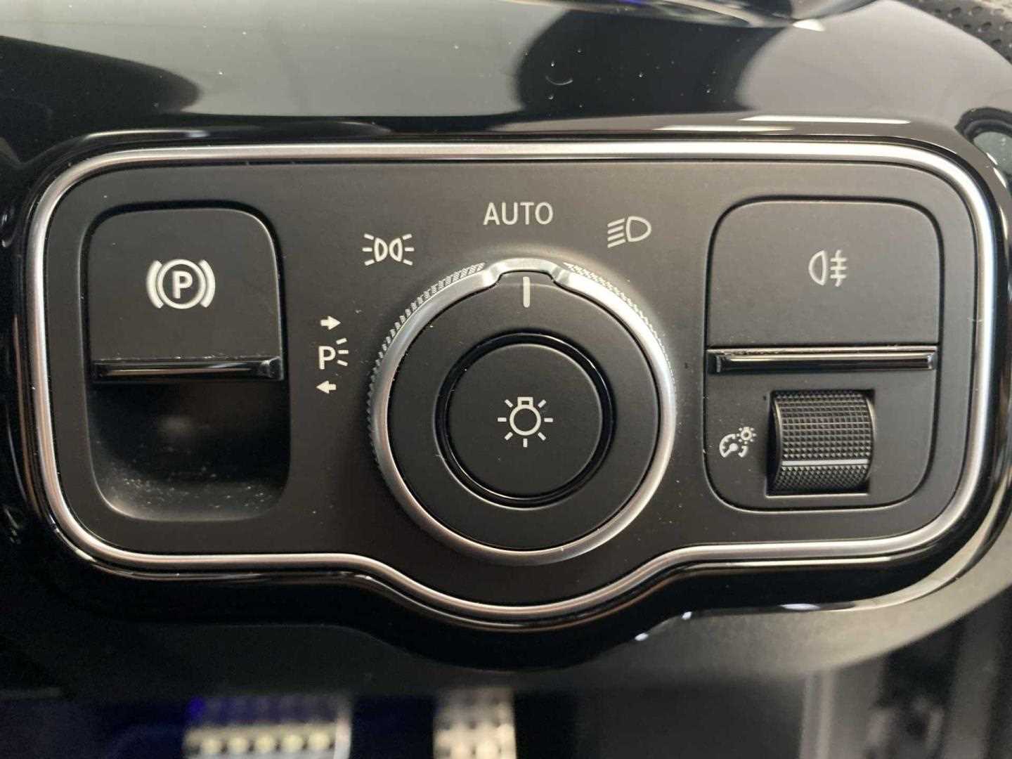 Used Mercedes-Benz A-Class 2024 for sale - 76978719: Photo 35