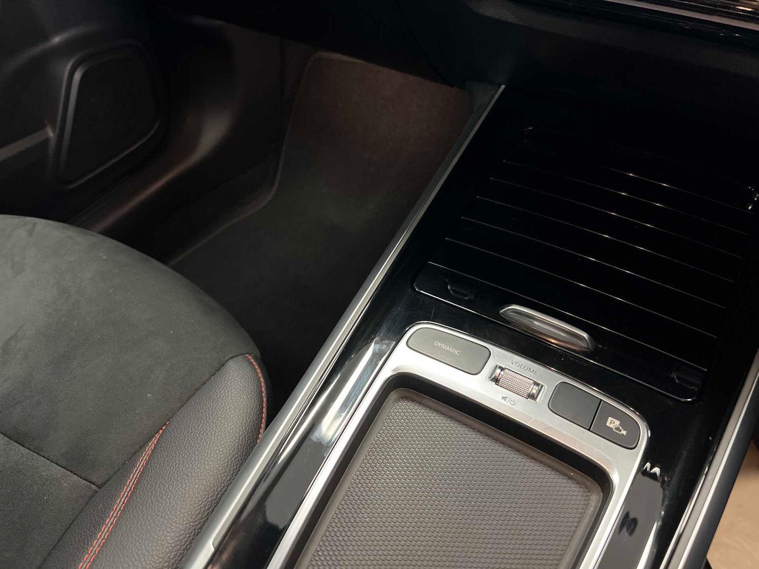 Used Mercedes-Benz GLB 2024 for sale - 76501814: Photo 30